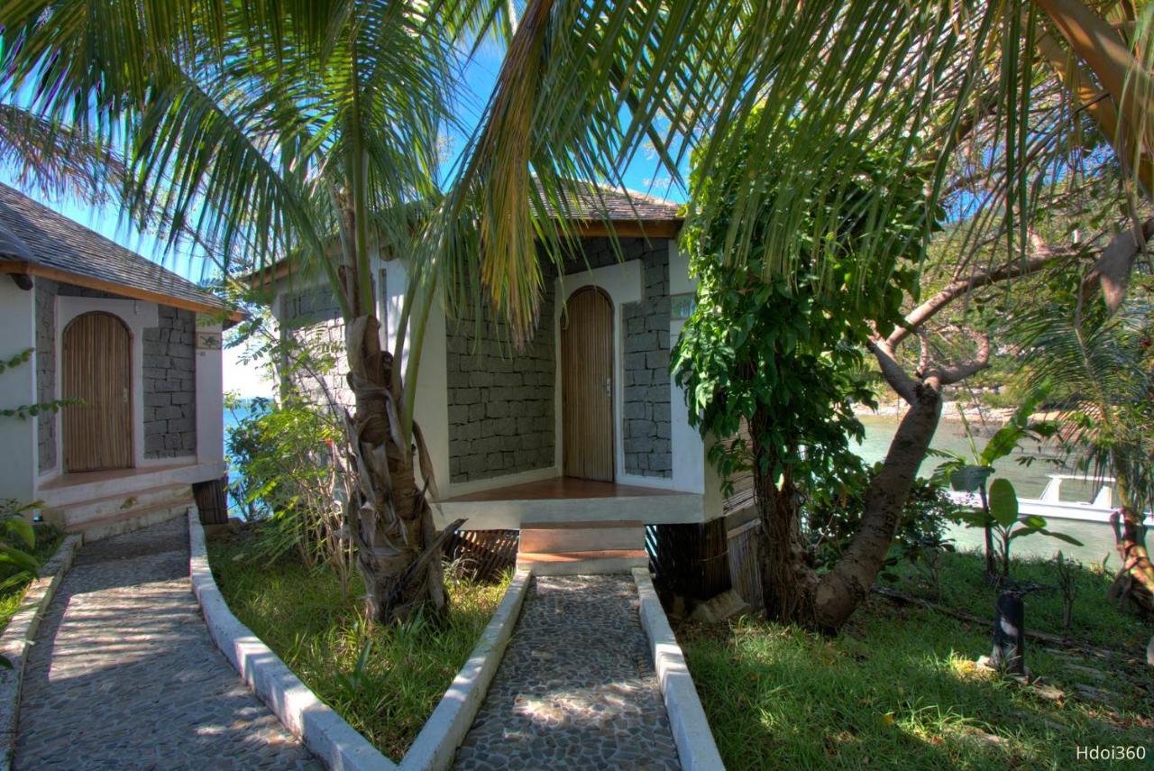 Auberge Le Maki Lodge Ampangorinana Екстер'єр фото